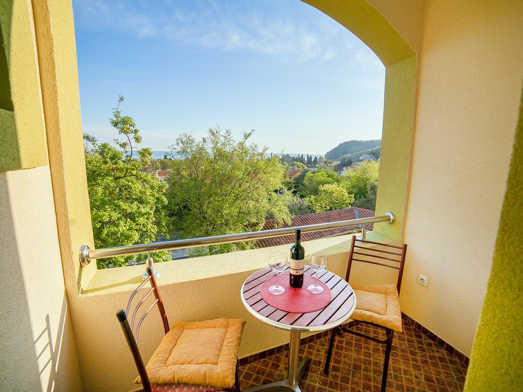 Pansion Nobel Hotel Petrovac ห้อง รูปภาพ