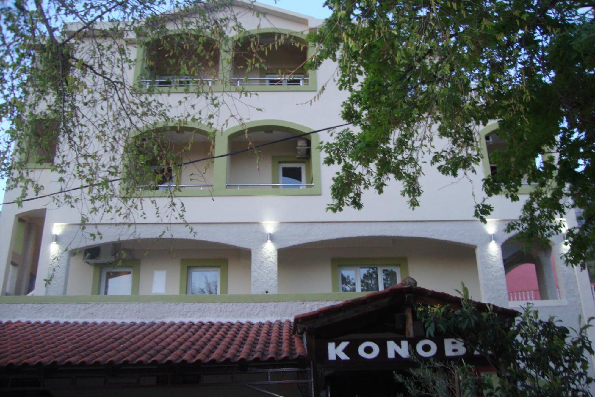Pansion Nobel Hotel Petrovac ภายนอก รูปภาพ