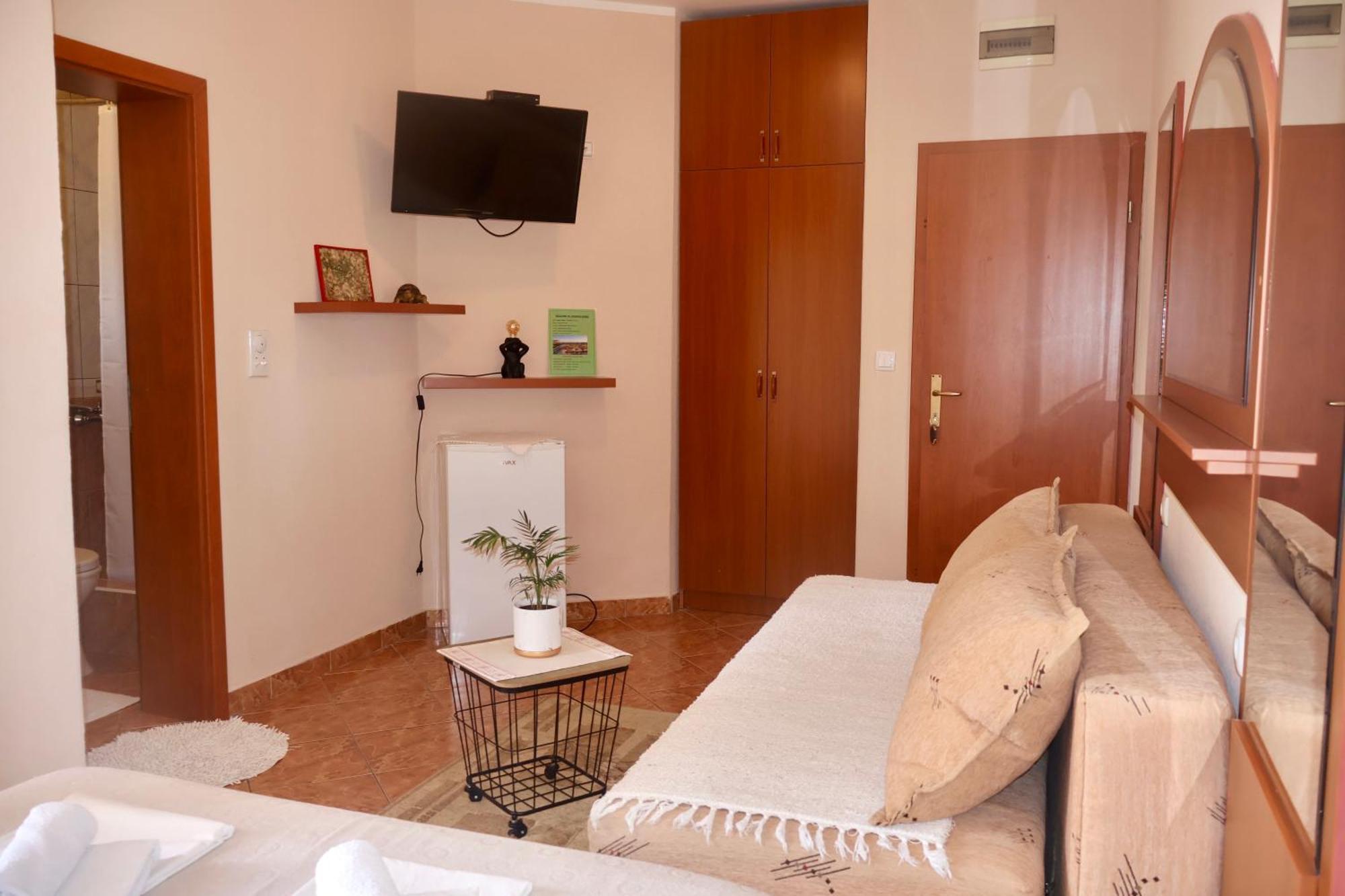 Pansion Nobel Hotel Petrovac ห้อง รูปภาพ